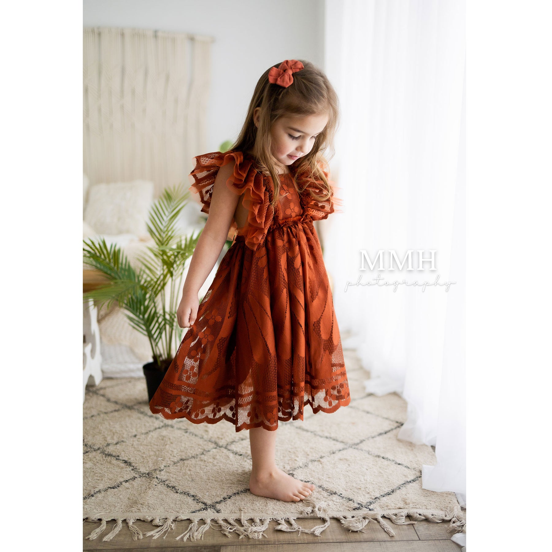 Cute Little Baby Clothes Sequin Embroidery Girls Party Garment Wedding Dress  Princess High Quality Fluffy Dress - China Baby Wear and Girls Party Dress  price | Made-in-China.com